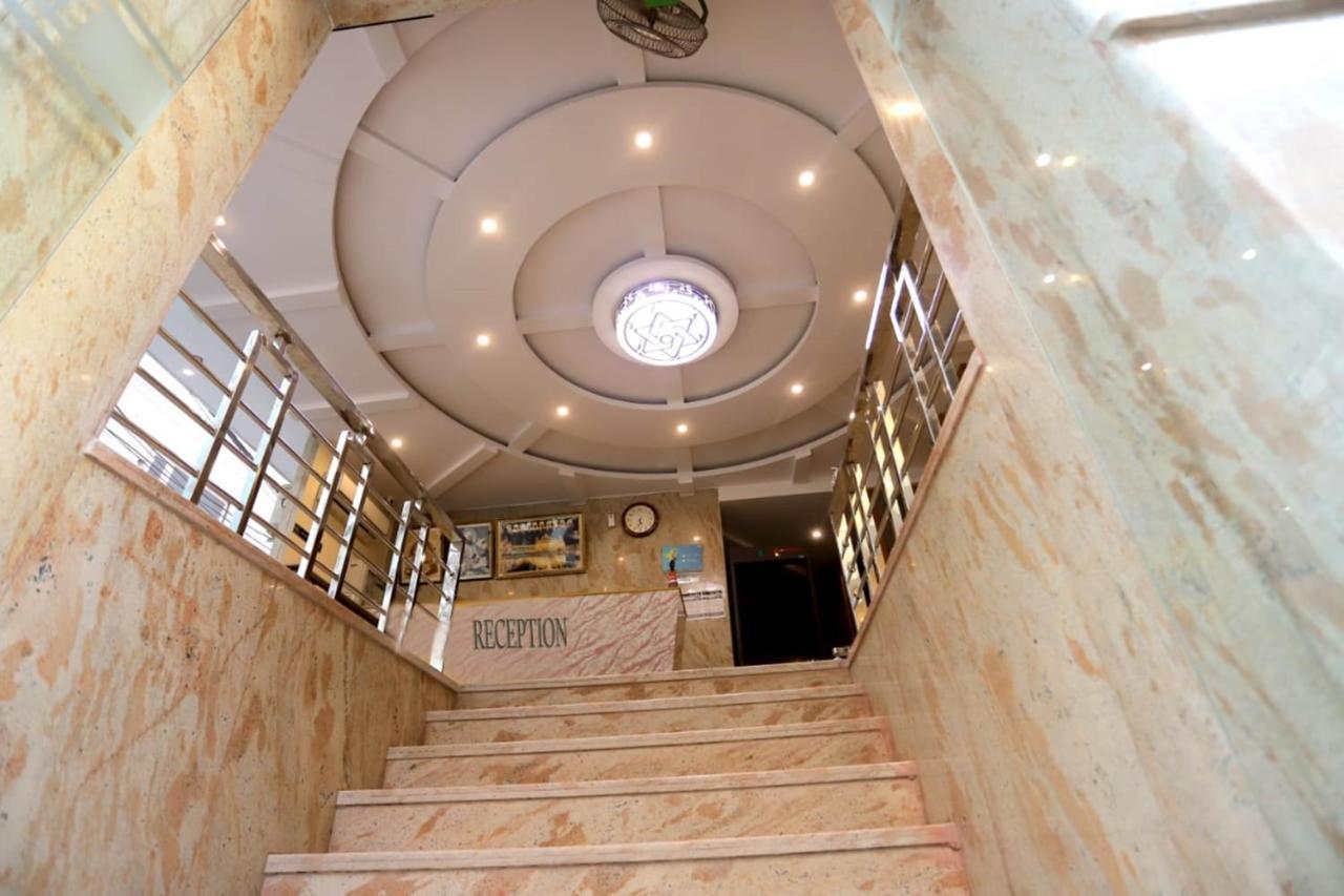 Hotel Aries Νέο Δελχί Εξωτερικό φωτογραφία