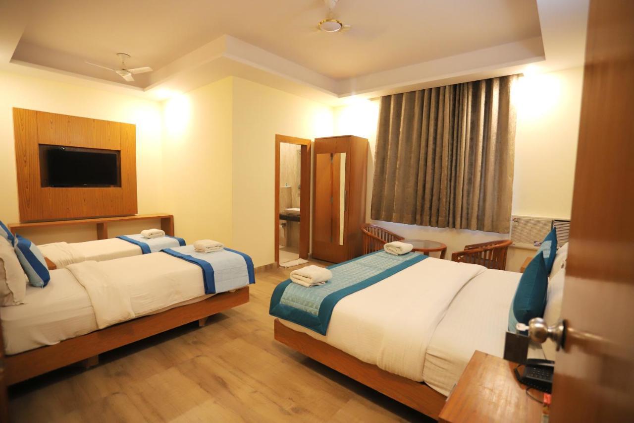 Hotel Aries Νέο Δελχί Εξωτερικό φωτογραφία