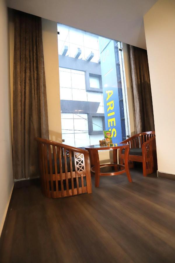 Hotel Aries Νέο Δελχί Εξωτερικό φωτογραφία