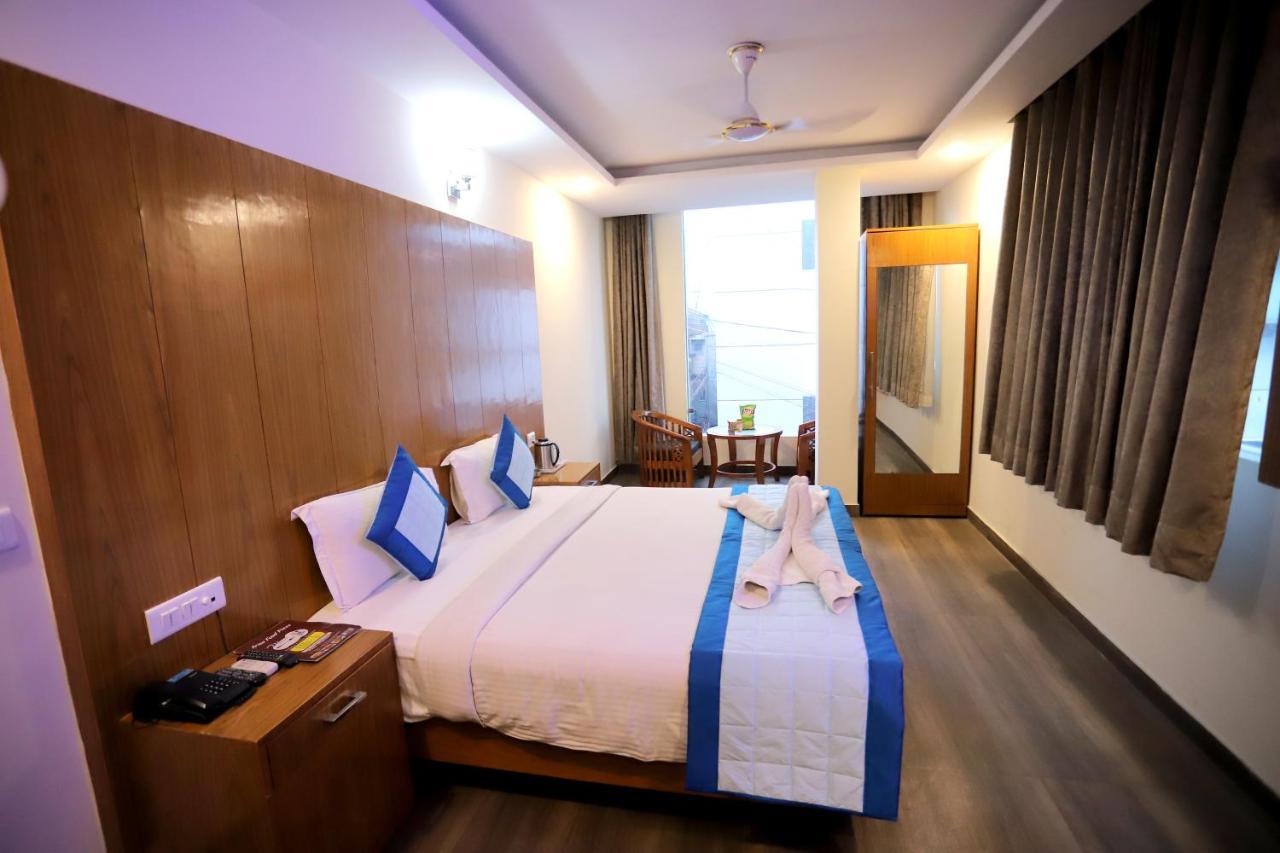 Hotel Aries Νέο Δελχί Εξωτερικό φωτογραφία